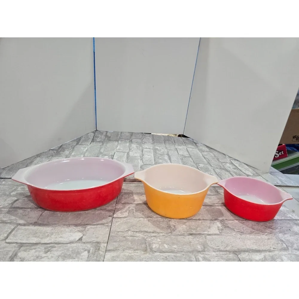 Pyrex Friendship Red 045 Oval 2.5 QT, 474 1.5 QT and 474-B 1.5qt Casserole Dish